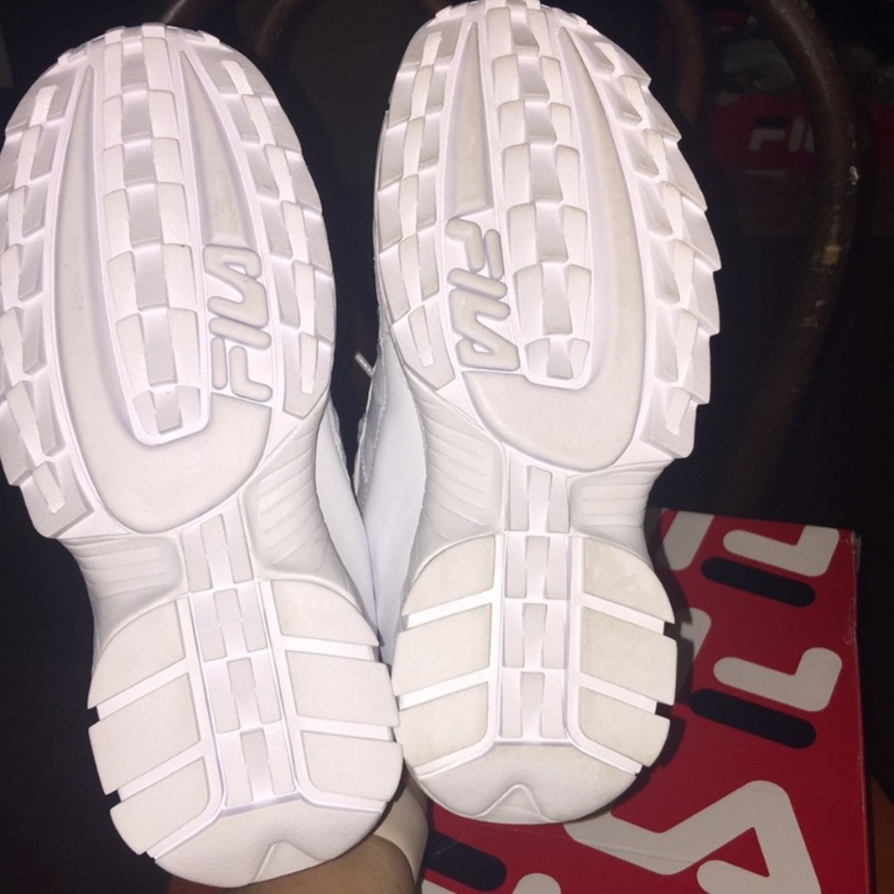 Brand new Fila shoes for women - Picture 6 of 6